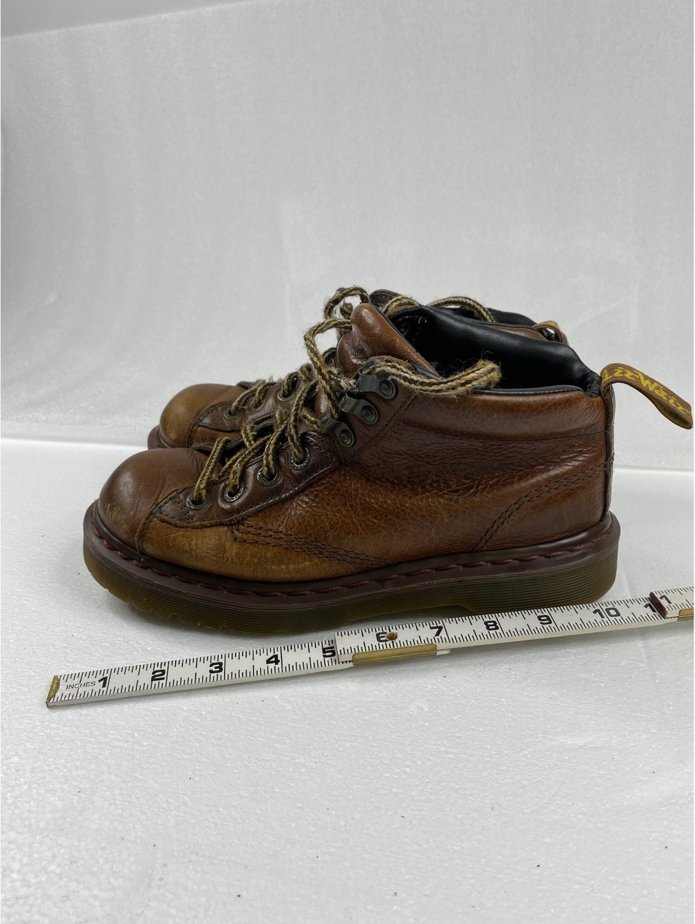 Dr. Martens brown leather ankle boots size 6